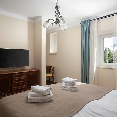 Stora Kuca ヴィラ Krapan