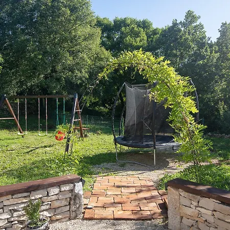 ヴィラ Stora Kuca Krapan