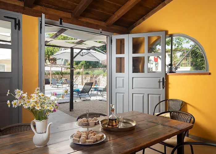 Stora Kuca Vila Krapan